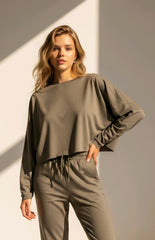 Σετ μπλούζα παντελόνι Μονόχρωμο Λαδί Λύκρα σε Κανονική γραμμή